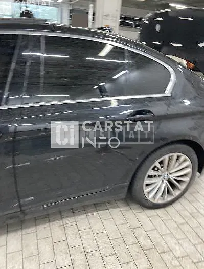 Photo 2 of 19: 2019 BMW Calm 530i Luxury — Korean insurance auction