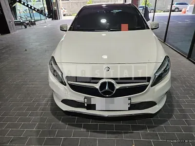 Photo 1 of 17: 2017 Mercedes-Benz A200 — Korean insurance auction