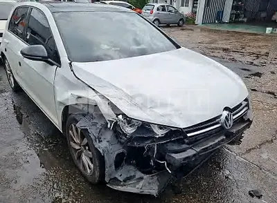 Photo 1 of 9: 2015 Volkswagen Golf 2.0 TDI BMT, VIN WVWZZZAUZFW067023 — Korean insurance auction