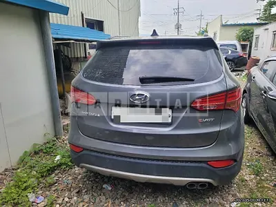 Photo 1 of 50: 2014 Hyundai Santa Fe, VIN KMHSW81UBFU392020 — Korean insurance auction