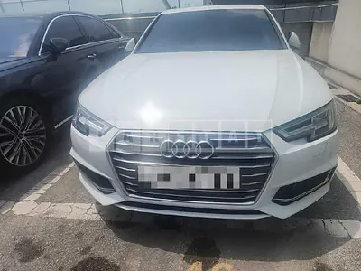 Photo 1 of 13: 2019 Audi A4 40 TFSI — Korean insurance auction