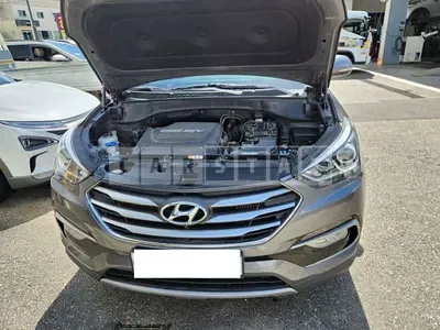 Photo 1 of 14: 2016 Hyundai Santa Fe — Korean insurance auction