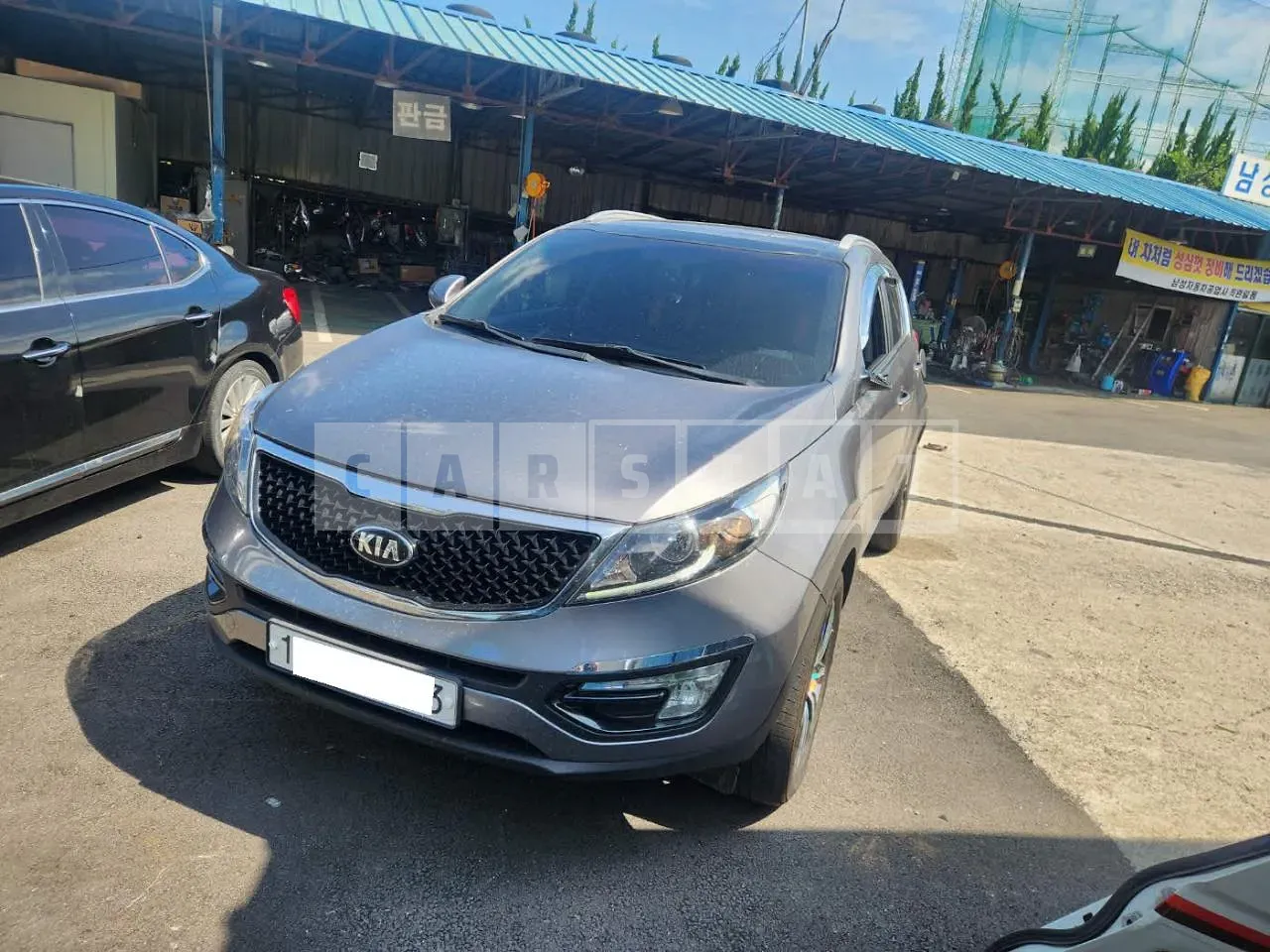 Photo 2 of 17: 2015 Kia Sportage, VIN KNAPC813BGK852183 — Korean insurance auction