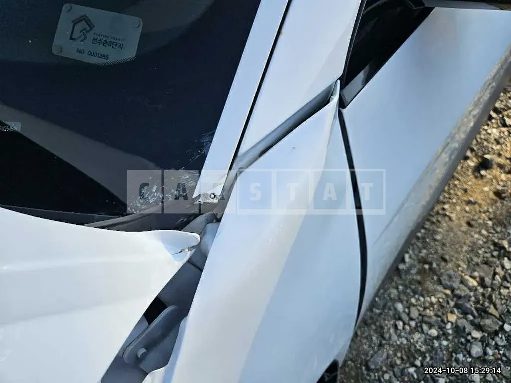 Photo 2 of 11: 2024 Hyundai Modern Ionic 5, VIN KMHKR81EFRU254591 — Korean insurance auction