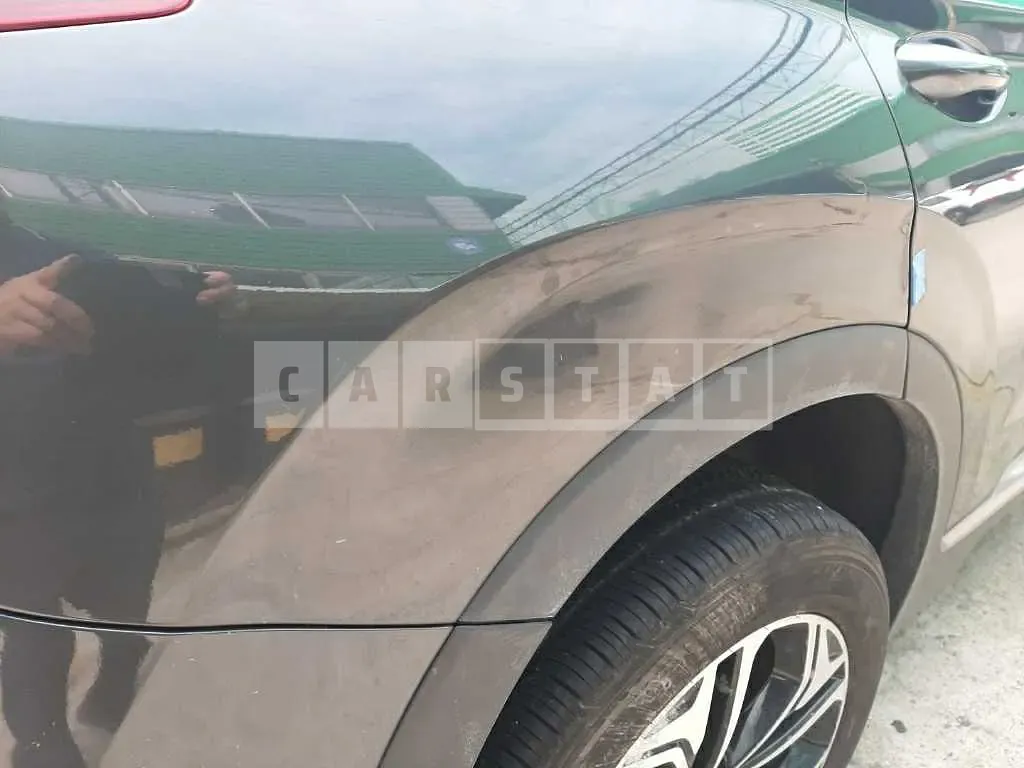 Photo 2 of 40: 2019 Hyundai Santa Fe, VIN KMHS381BBKU094895 — Korean insurance auction