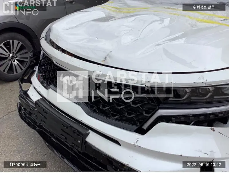Photo 2 of 10: 2022 Kia Sorento Hybrid, VIN KNARL81GBNA107893 — Korean insurance auction