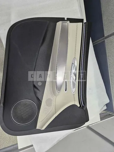 2024 Auto parts GV70 door trim