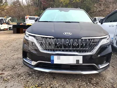 Photo 1 of 24: 2021 Kia Carnivals, VIN KNANE81BBMS082298 — Korean insurance auction