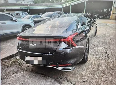 Photo 1 of 17: 2021 Kia Mr — Korean insurance auction