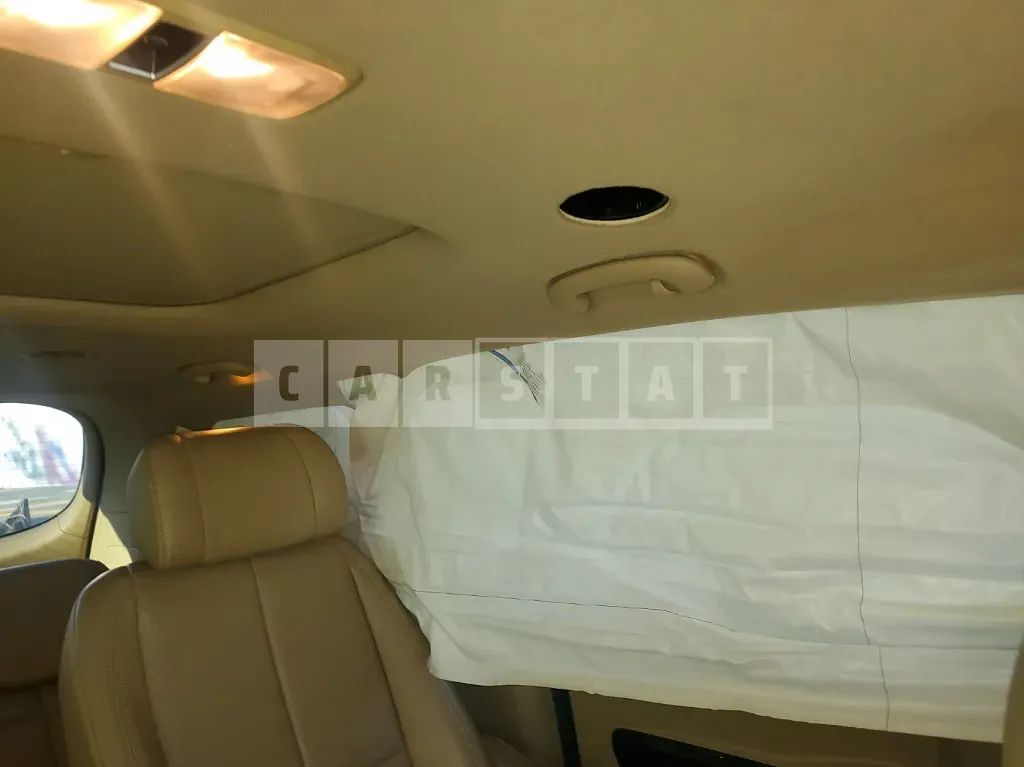 Photo 2 of 11: 2015 Kia Carnival Limousine — Korean insurance auction