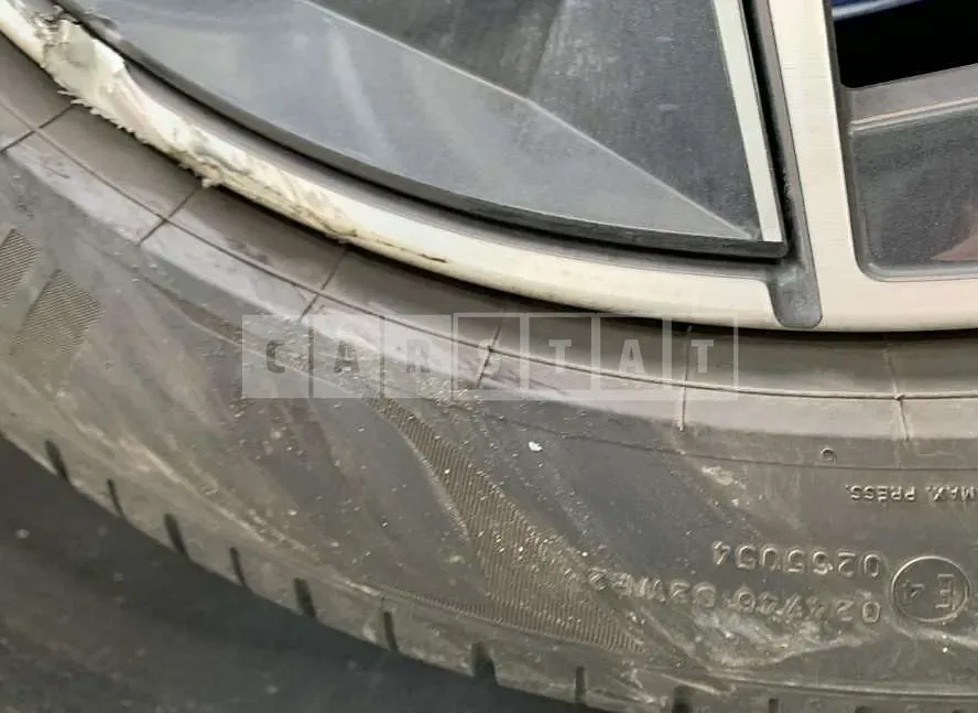 Photo 2 of 26: 2024 BMW (parts) 520i Wheels — Korean insurance auction