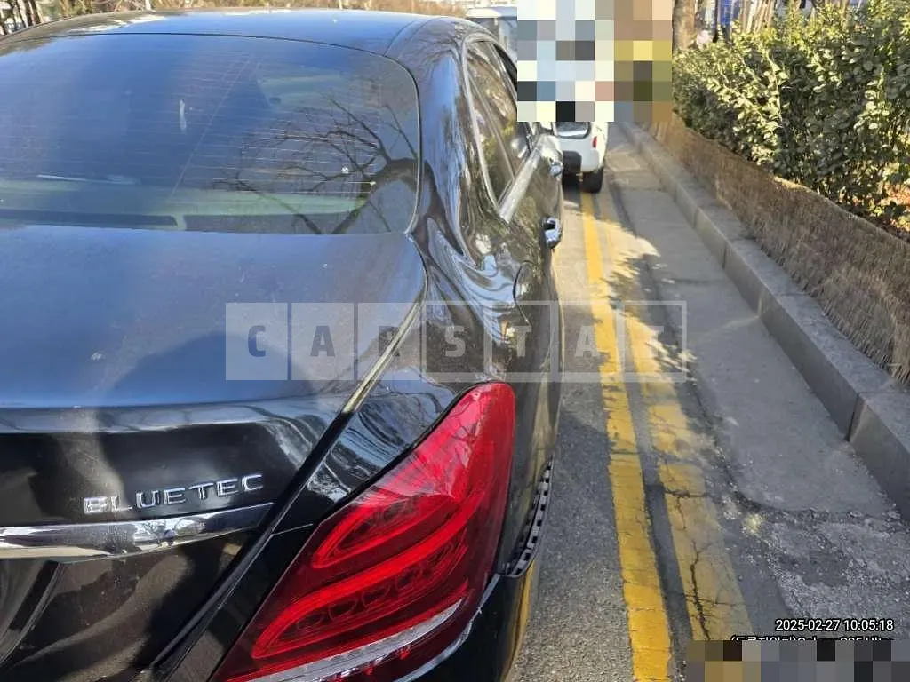 Photo 2 of 9: 2015 Mercedes-Benz C220 BlueTec — Korean insurance auction