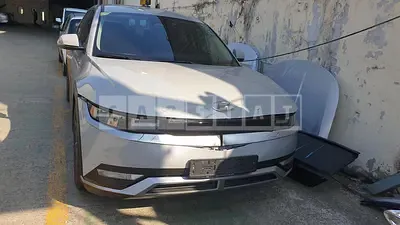 Photo 1 of 4: 2021 Hyundai Modern Ionic 5, VIN KMHKL81AFNU050138 — Korean insurance auction