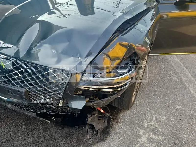 Photo 2 of 10: 2021 Genesis G80 AWD — Korean insurance auction