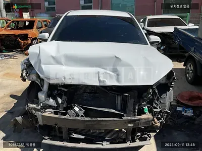 Photo 1 of 13: 2017 Hyundai Kona, VIN KMHK3816GJU003794 — Korean insurance auction