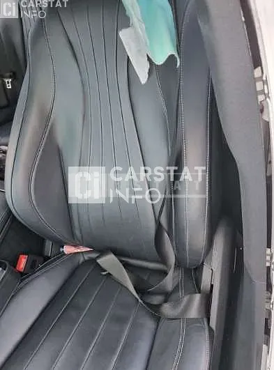 Photo 2 of 16: 2018 Mercedes-Benz E220 d — Korean insurance auction