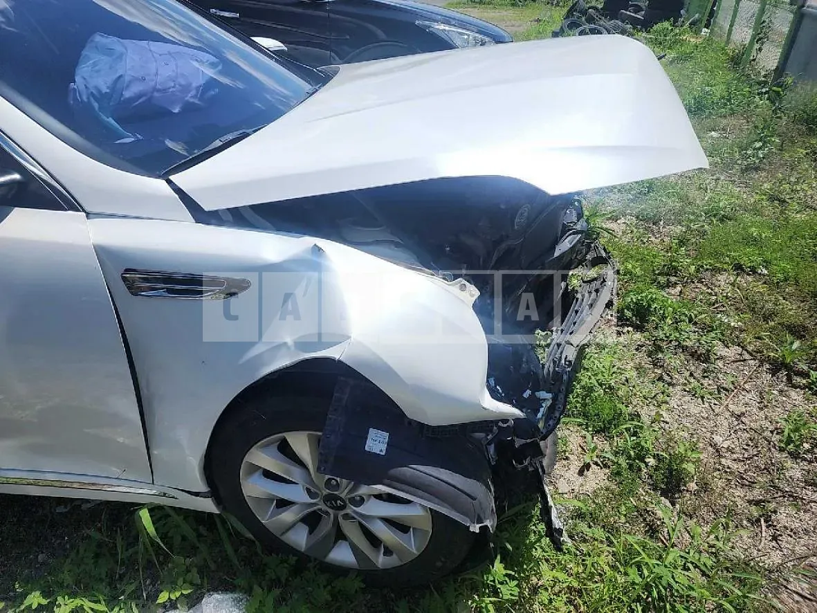 Photo 2 of 26: 2017 Kia K5 LPG — Korean insurance auction