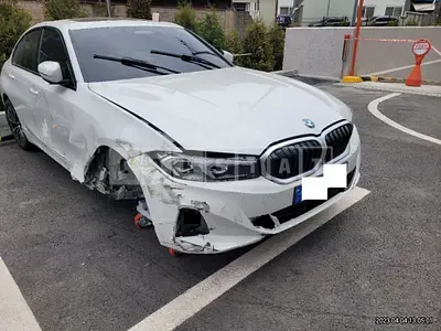 Photo 1 of 49: 2023 BMW 320i, VIN WBA61FS00PFP29918 — Korean insurance auction