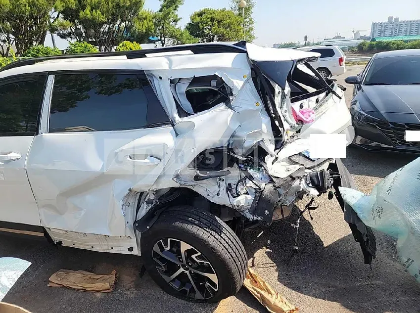 Photo 2 of 21: 2022 Kia Sportage — Korean insurance auction