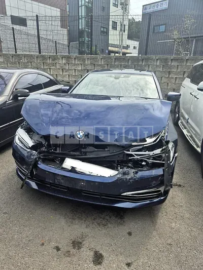 Photo 1 of 12: 2018 BMW 520d, VIN WBAJC3103JD031858 — Korean insurance auction