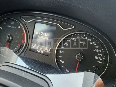 Photo 1 of 16: 2018 Audi I 40TFSI, VIN WAUZZZ8V0J1078675 — Korean insurance auction