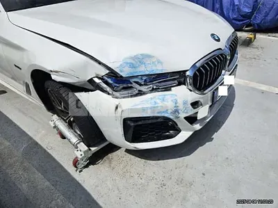 Photo 1 of 26: 2023 BMW 530e — Korean insurance auction