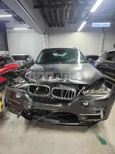 Photo 1 of 17: 2016 BMW X5 xDrive30d — Korean insurance auction