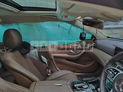 Photo 1 of 9: 2020 Mercedes-Benz E 300 4Matic, VIN WDDZF4KB5LA708339 — Korean insurance auction