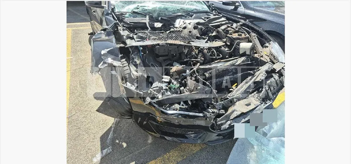 Photo 2 of 45: 2015 Maserati Quattroporte GTS — Korean insurance auction