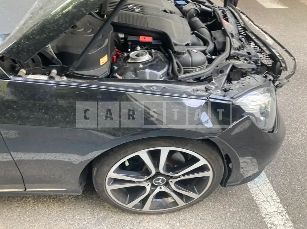 Photo 2 of 19: 2015 Mercedes-Benz E220 BlueTec — Korean insurance auction