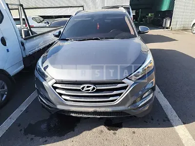 Photo 1 of 10: 2017 Hyundai Tucson TL 4WD, VIN KMHJ581ADJU567523 — Korean insurance auction