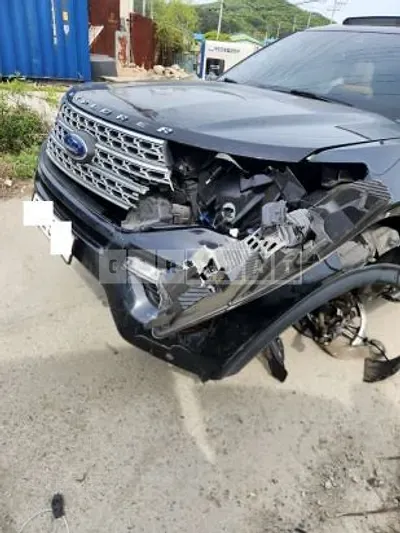 Photo 1 of 5: 2020 Ford Explorer 2.3 — Korean insurance auction