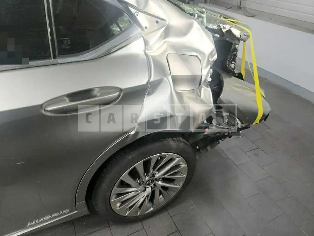 Photo 2 of 49: 2018 Lexus ES300h — Korean insurance auction