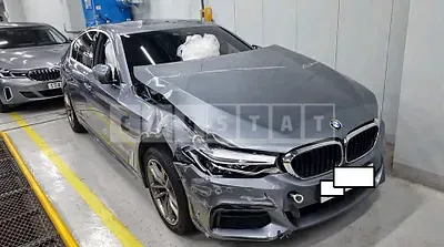 Photo 1 of 12: 2018 BMW 530i, VIN WBAJD3106JB254999 — Korean insurance auction