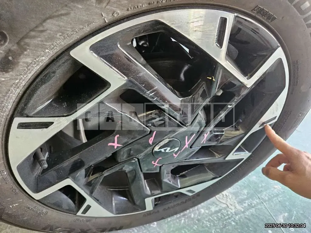 Photo 3 of 3: 2023 Kia (parts) Sportage Wheels — Korean insurance auction