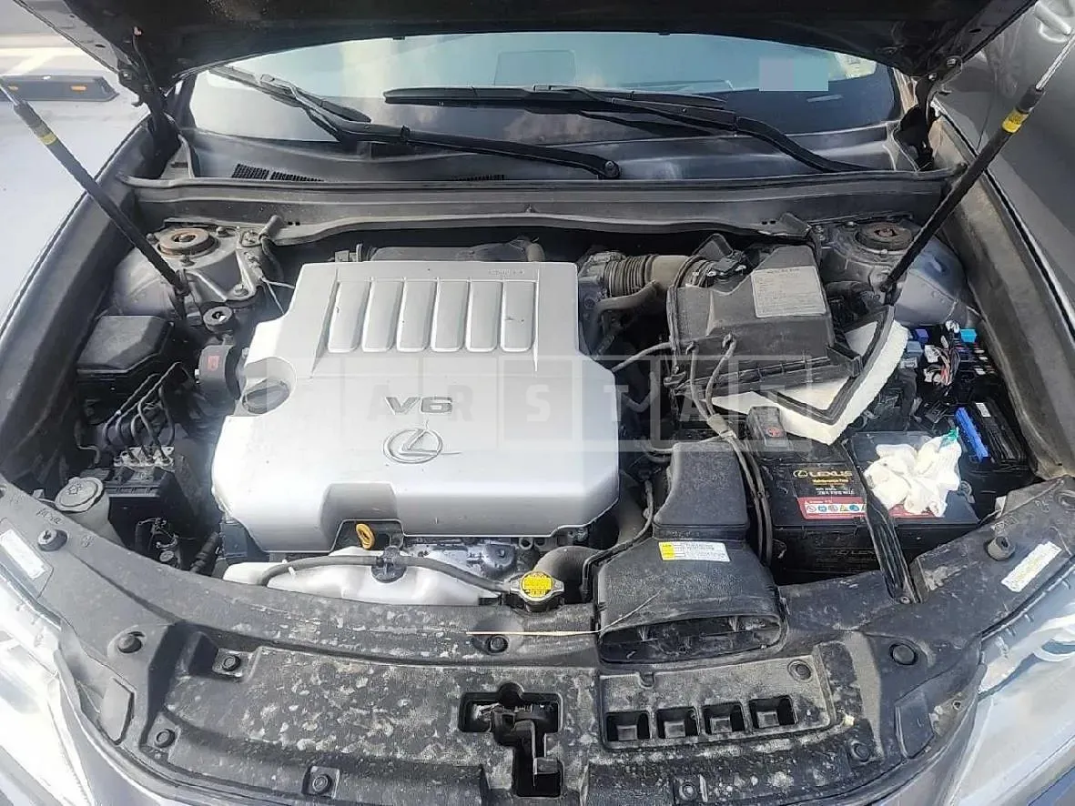 Photo 2 of 19: 2015 Lexus ES350 — Korean insurance auction