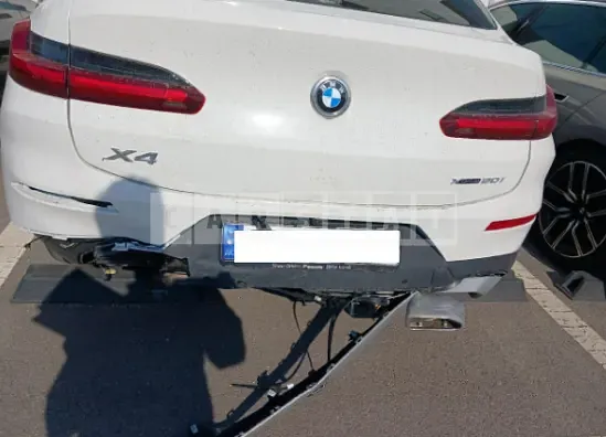 Photo 2 of 36: 2025 BMW X4 xDrive20i — Korean insurance auction