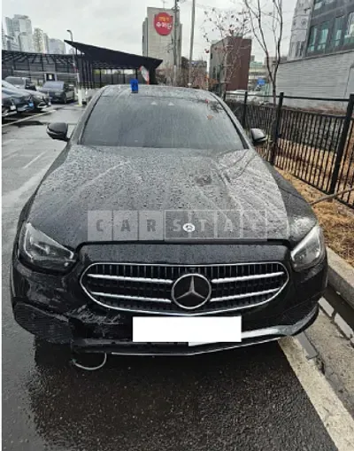 Photo 1 of 50: 2023 Mercedes-Benz E250 — Korean insurance auction