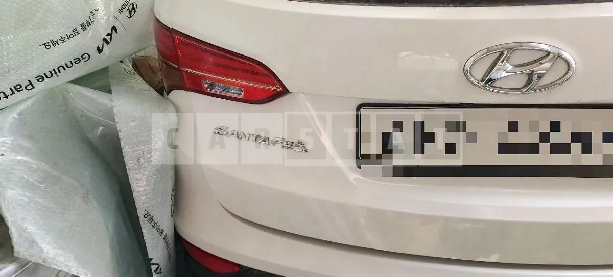 Photo 2 of 18: 2014 Hyundai Santa Fe 2.0 — Korean insurance auction