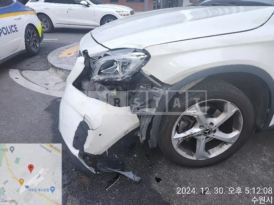 Photo 2 of 8: 2017 Mercedes-Benz GLA220 — Korean insurance auction