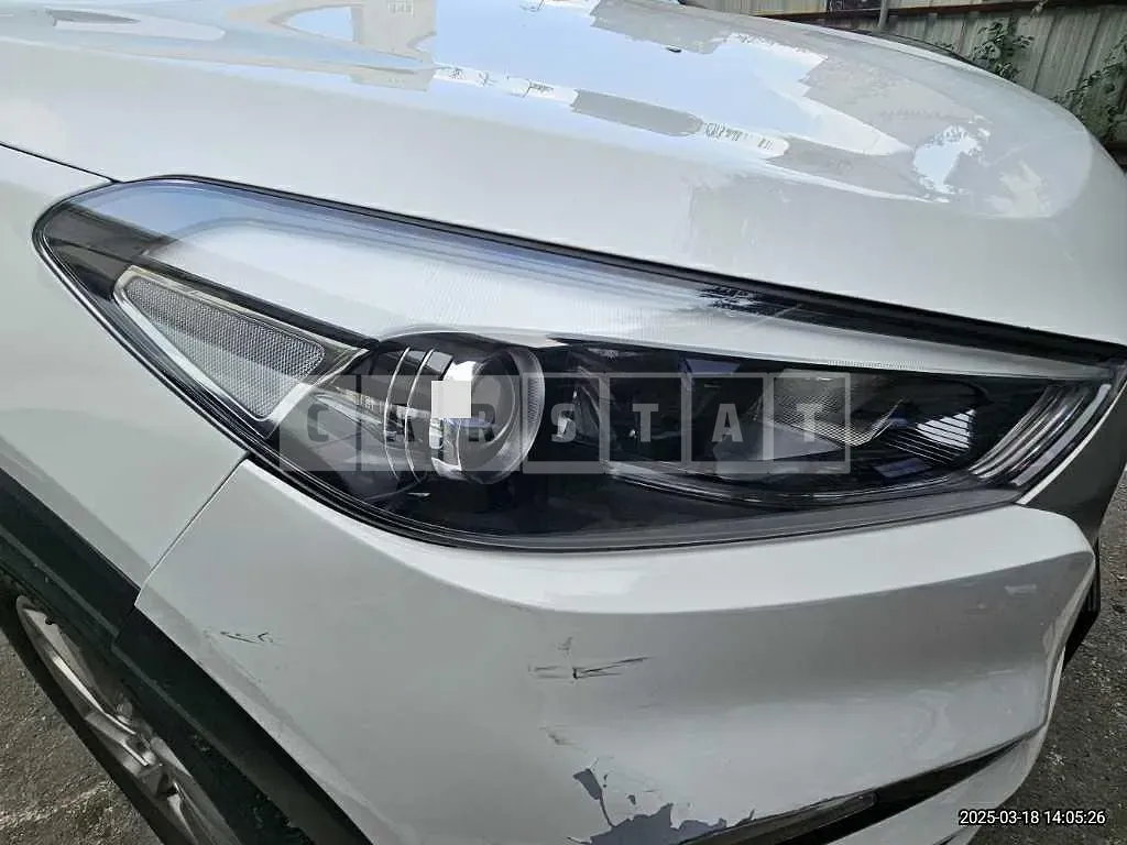Photo 2 of 3: 2017 Hyundai (parts) Tucson Headlamp — Korean insurance auction