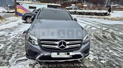 Photo 1 of 8: 2018 Mercedes-Benz GLC220 d 4Matic — Korean insurance auction