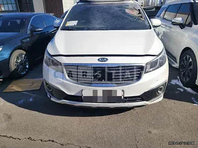 Photo 1 of 18: 2017 Kia Carnival High Limousine, VIN KNAMC81ABJS363076 — Korean insurance auction