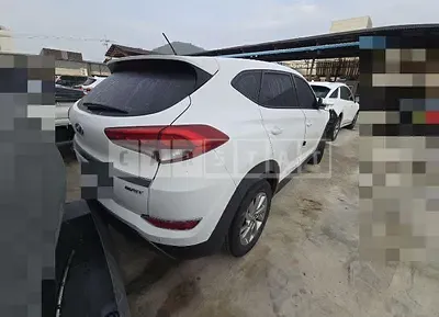 Photo 1 of 17: 2015 Hyundai Tucson TL — Korean insurance auction