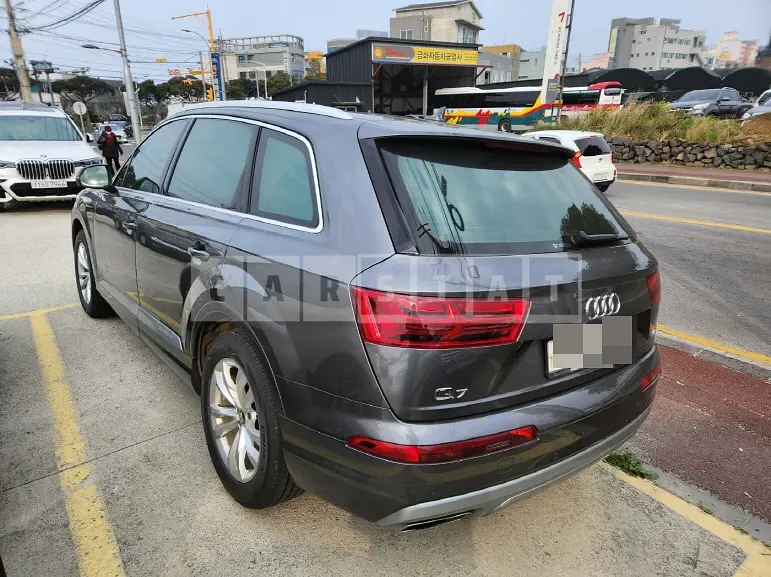 Photo 2 of 18: 2019 Audi Q7 45 TFSI quattro, VIN WAUZZZ4M0KD042806 — Korean insurance auction