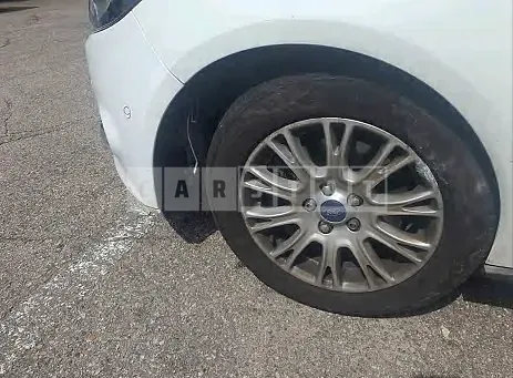 Photo 2 of 4: 2015 Ford Focus 2.0 TDCI, VIN WF0KXXGCBFEM37189 — Korean insurance auction