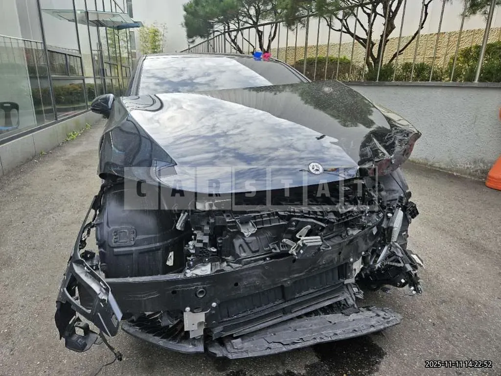 Photo 2 of 14: 2023 Mercedes-Benz EQE350 4Matic — Korean insurance auction