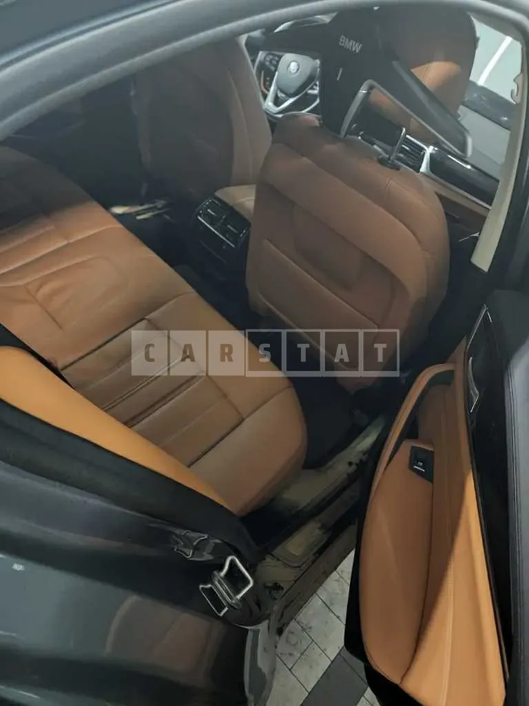 Photo 2 of 19: 2018 BMW 520d, VIN WBAJC3108JD030723 — Korean insurance auction