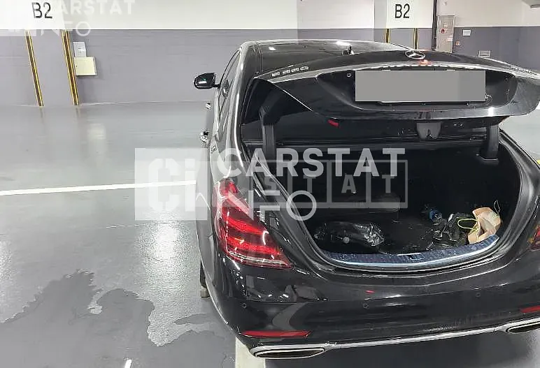 Photo 2 of 13: 2019 Mercedes-Benz Subsequent S560 4Matic L — Korean insurance auction