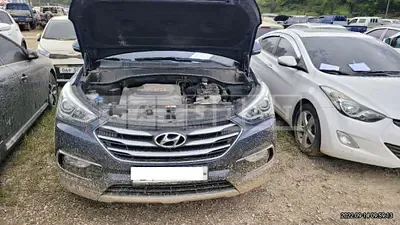 Photo 1 of 17: 2018 Hyundai Santa Fe, VIN KMHSW81UBJU831734 — Korean insurance auction